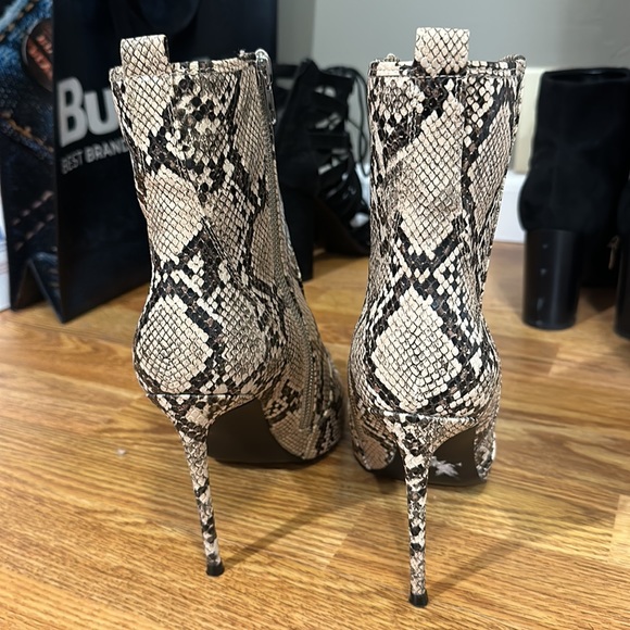 Winnie Harlow X SM Snakeskin Ankle Boot - Picture 7 of 11